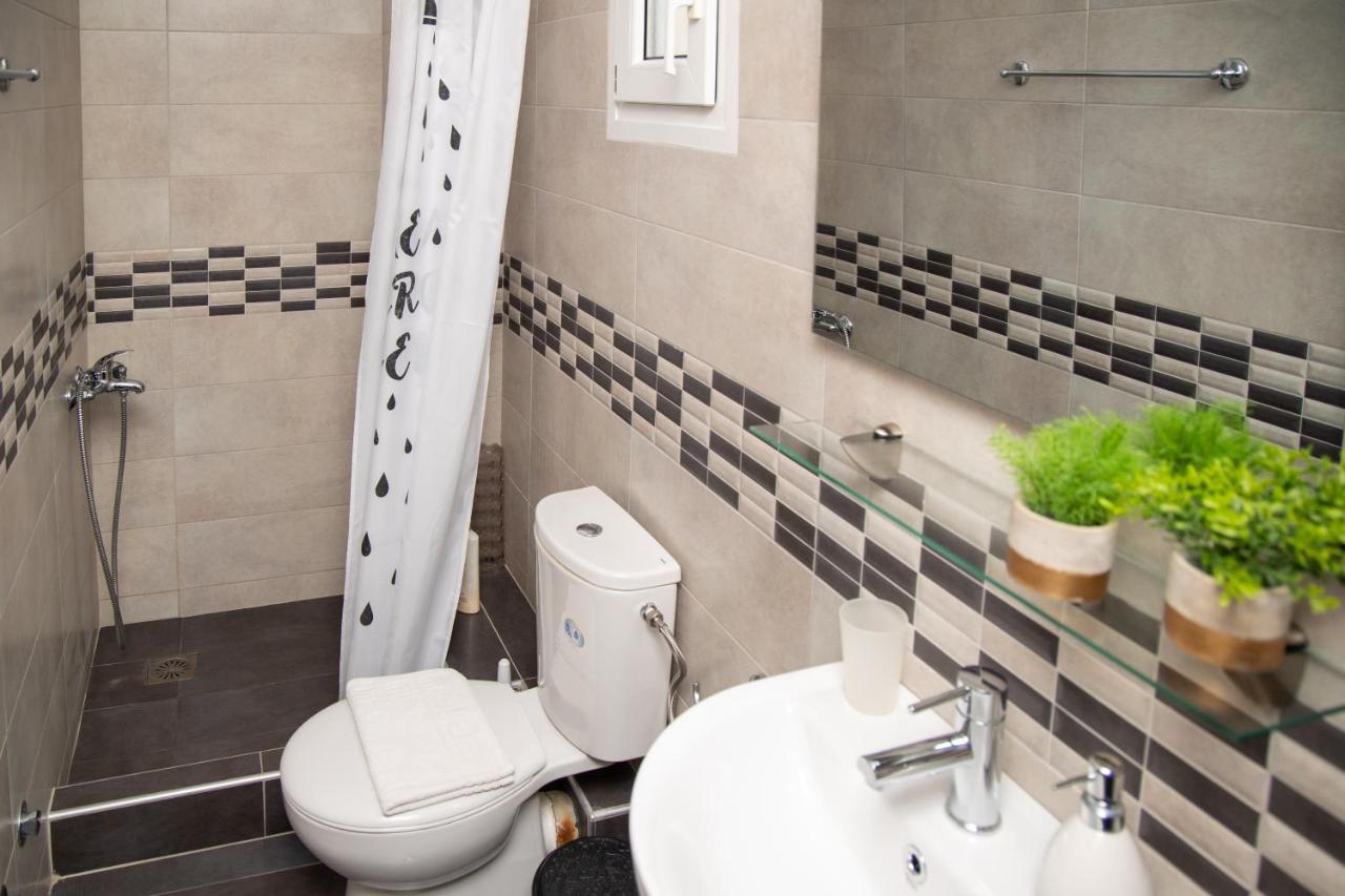 Seven Heaven Premium Suites Солун Екстериор снимка