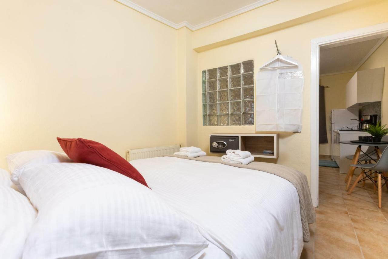 Seven Heaven Premium Suites Солун Екстериор снимка